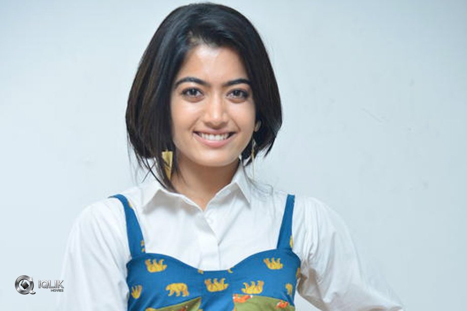 Rashmika-Mandanna-New-Photos